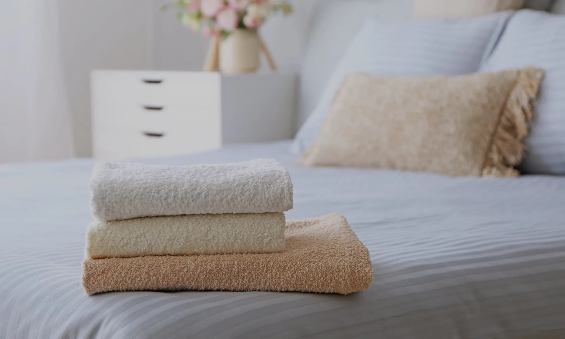 Serviettes pliées comme à l'hôtel